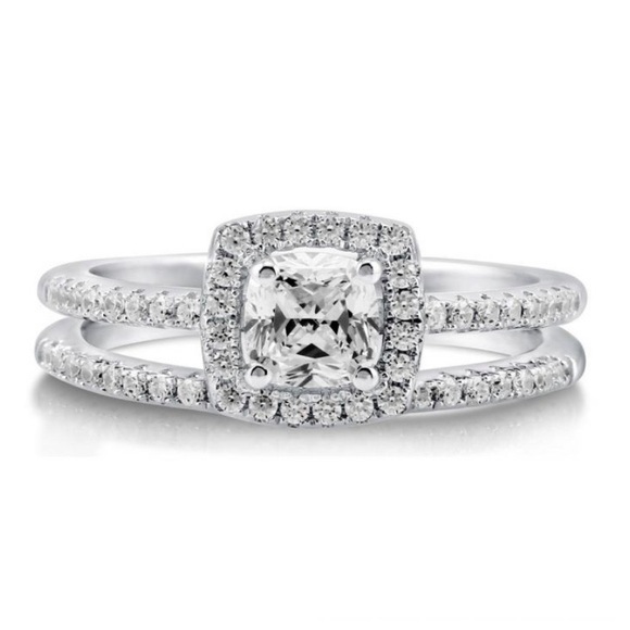 Jewelry - Sterling Silver Cushion Cut Wedding Set